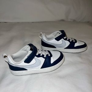 Nike Court Borough Low 2 white and blue